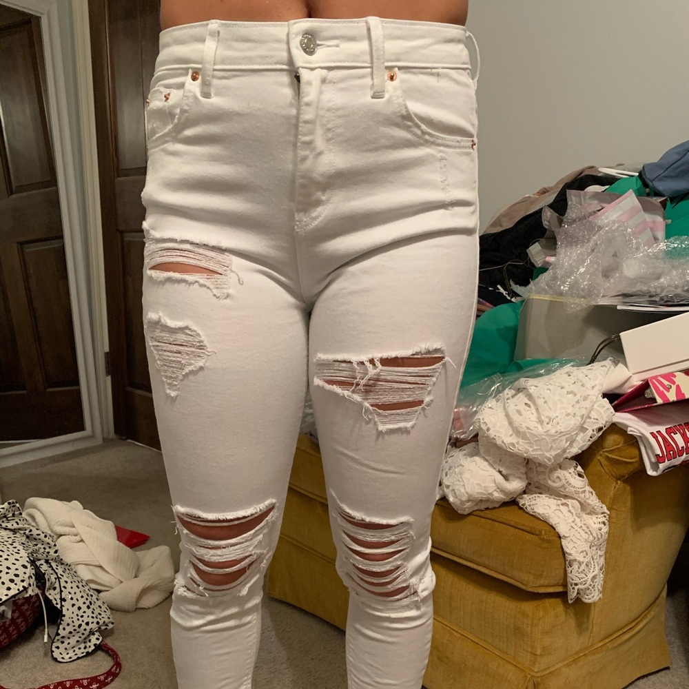 White distressed high rise skinny denim
